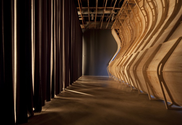 Atherton│Keener, 90 Days Over 100° (installation view), 2010. © Atherton│Keener. Photo: Bill Timmerman